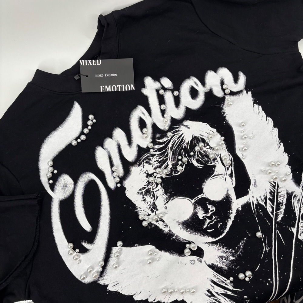 NWT Mixed Emotion Mens Graphic Tee XL Black Angel Pearl Embellished Raw Hem
